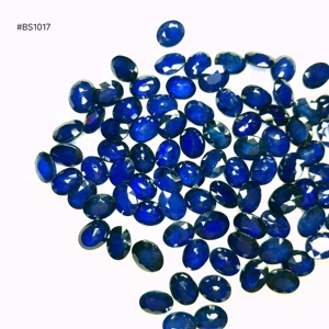 Saphirs bleus de Madagascar de qualité 3A, diffusion ovale, forme poire, 179,13 ct, ensemble de pierres précieuses facettées, couleur bleue, pour la création de bijoux - Product Image 2