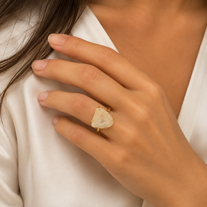 Elegante Anillo Ajustable de Ágata Druzy Blanca con Baño de Oro de 18k, Joyería de Moda con Piedras Preciosas, Estilo Lujoso Único, Venta al Por Mayor - Product Image 3