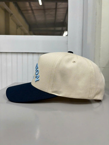 Gorra de Béisbol de Algodón de 5 Paneles, Personalizada con Logotipo Bordado en 2D y 3D, Estilo Casual y Energético, Hecha en Injae Vina - Product Image 4