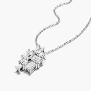 Collier pendentif de luxe géométrique en or blanc 14 carats plaqué rhodium avec diamant de laboratoire taille émeraude certifié IGI - Product Image 4