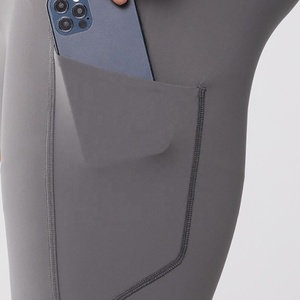 Collants de compression athlétiques respirants à motif solide pour hommes, pantalons de fitness et d'entraînement sportif, leggings élastiques de yoga à taille moyenne pour hommes - Product Image 5