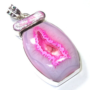 Perla natural Biwa auténtica negra con drusa, plata de ley 925, colgante hecho a mano con engaste en bisel, unisex, para uso diario. - Product Image 4