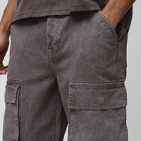 Kargo Tarzı Son Moda Asit Yıkama Tekniğiyle Üretilmiş Denim Kot Pantolonlar, OEM ODM Hizmeti Kabul Edilir, Çok Fonksiyonlu Cepli Pantolonlar