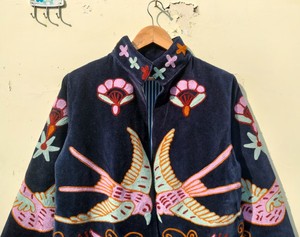 Chaqueta Corta de Terciopelo Bordada a Mano Estilo Boho Hippie para Mujer, con Forro de Algodón, Precio de Fábrica - Product Image 4