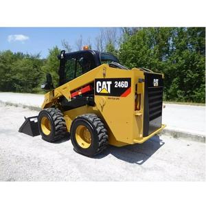 Chargeuse sur pneus miniature Caterpillar CAT246, poids opérationnel de 3 tonnes, godet de 0,35 m³ - Product Image 3