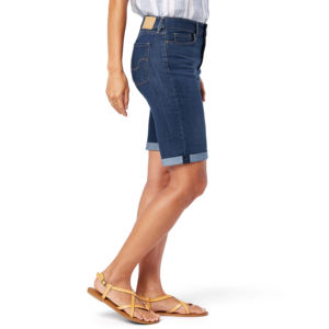 Shorts en jean décontractés pour femmes, fabrication OEM au Pakistan, coupe régulière, tissu extensible respirant, fermeture boutonnée, coupe-vent, séchage rapide, haute qualité - Product Image 2