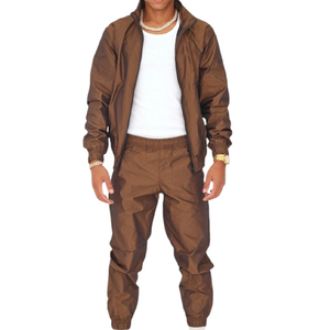 Conjuntos deportivos para hombre, trajes de verano de 2 piezas, ligeros, casuales, atléticos, para correr. - Product Image 3