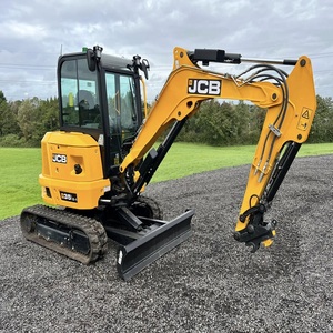 Mini-excavatrice JCB puissante et économique de 1,2 à 6 tonnes, sur chenilles, pour usage domestique, qualité supérieure, construction robuste, options de livraison rapide, moteur. - Product Image 6