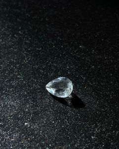 โอปอลไฮยาไลต์ทรงลูกแพร์เหลี่ยมเพชรพลอยธรรมชาติ เปลี่ยนสีได้จากขาวเป็นเขียว - Product Image 1