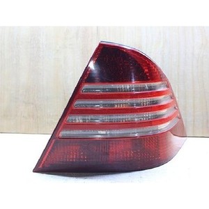 Feu arrière droit d'occasion pour Mercedes Classe S, référence OEM A2208200864 - Product Image 2