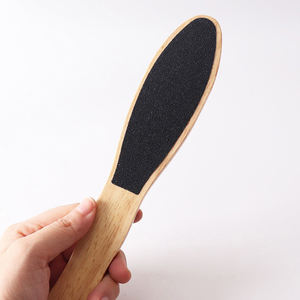 Râpe à pieds double face en acier inoxydable pour pédicure et élimination des callosités, lot de 10 recharges pour la maison - Product Image 4