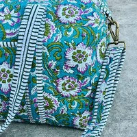 Sac de voyage matelassé en coton avec fermeture éclair, imprimé à la main, sac de week-end tendance pour femme