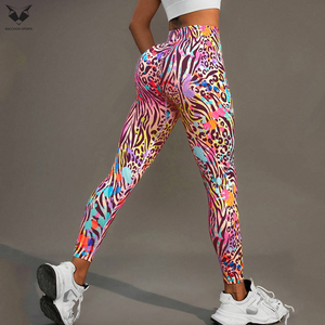 Leggings de Yoga de Cintura Alta con Estampado Animal, Impresión por Sublimación, Pantalones de Poliéster y Spandex con Elasticidad en Cuatro Direcciones - Product Image 3