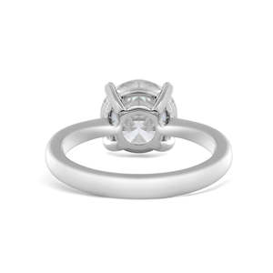 Bague de mariage solitaire de luxe en or finition diamant de laboratoire 3 carats, avec bande conique et diamant rond, pour la mariée - Product Image 3