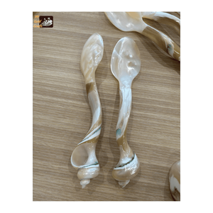 Cuchara de caviar de nácar natural - Vajilla de lujo, hecha a mano en Vietnam, cuchara decorativa premium hecha a mano - Product Image 4