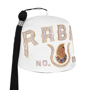 Chapeau fez blanc avec emblème de reine égyptienne brodé de strass, pompon, unisexe, couvre-chef ethnique pour fête - Product Image 2