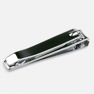 Coupe-ongles en acier inoxydable de qualité supérieure, à ouverture large et courbée, avec poignée antidérapante pour une coupe précise et sans effort - Product Image 1