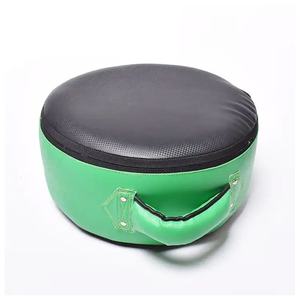 Escudo de Boxeo Personalizado al por Mayor, de Cuero Vacuno, para Entrenamiento de MMA y Muay Thai, con Relleno de Agua - Product Image 3