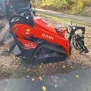 Mini-chargeuse compacte Kubota de qualité supérieure avec un design compact et des performances puissantes pour la construction et l'aménagement paysager - Product Image 2