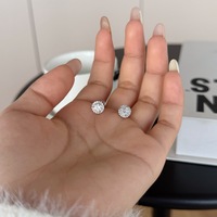 Anting-anting tusuk mewah berbahan perak Sterling S925 dengan Moissanite warna D VVS1 model bunga berkelompok halo untuk wanita, cocok untuk pemakaian sehari-hari, perhiasan berkualitas tinggi