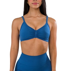Sujetador deportivo personalizado para mujer con espalda cruzada, gris, para yoga, fitness y entrenamiento, top de ropa deportiva. - Product Image 1