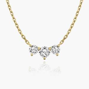 Pendentif 3 pierres en diamant de synthèse RAMDUT IMPEX, avec chaîne en argent 925 plaqué or, bijoux de luxe raffinés - Product Image 1