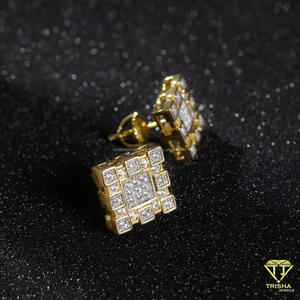 Boucles d'oreilles carrées en argent 925 avec diamants Moissanite, bijoux élégants et scintillants, cadeau de luxe pour femmes - Product Image 4