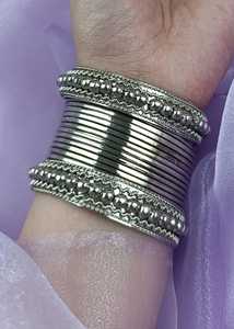 ชุดปาร์ตี้งานแต่งงานเจ้าสาวสุดพรีเมี่ยมกำไลข้อมือแคชเมียร์ประดับมุกหลากสีทองหลายสี - Product Image 2