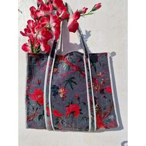 Bolso Tote de Hombro de Terciopelo Premium con Estampado de Aves, Gran Capacidad, Bolso de Moda para Mujer, Venta al Por Mayor OEM - Product Image 1