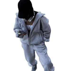 ชุดเสื้อฮู้ดสวมหัวโอเวอร์ไซส์สำหรับผู้หญิงชุดเสื้อครอปสองชิ้นผ้าครอปและกางเกงซับเหงื่อผ้าคอตตอน100% สำหรับฤดูหนาว - Product Image 5