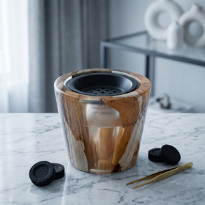 Brûleur à Bakhoor de Luxe en Résine et Bois avec Coupe à Encens en Métal, Finition Multicolore Idéal pour les Parfums Oud, la Décoration Intérieure et les Cadeaux - Product Image 1