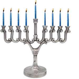 Ménorah juive Hanouka Judaica Israël Vintage en laiton, porte-bougie de Hanouka au design nordique, ménorah artisanale de Noël - Product Image 6