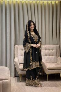 Conjunto de Vestido Tradicional Indio-Pakistaní para Mujer, Color Negro, Bordado, Largo hasta el Suelo, con Trabajo de Hilo Dorado, para Bodas - Product Image 2