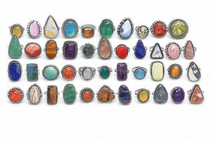 Lot de 200 bagues en pierres précieuses, bagues bohèmes plaquées argent sterling faites à la main, collection de bijoux en pierres naturelles vintage en gros - Product Image 5
