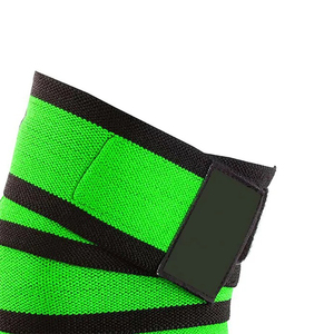 Vendas para rodillas (par) con correa para sentadillas, levantamiento de pesas, powerlifting, prensa de piernas y entrenamiento cruzado - Vendaje flexible para rodillas de 39 pulgadas - Product Image 3