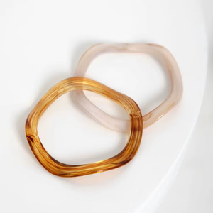 ชุดแหวนผ้าเช็ดปากเรซิ่นลายหินอ่อนสีเหลืองอำพันใสชุดอุปกรณ์ตกแต่งอาหารน้ำหนักเบาทำด้วยมือ2ชิ้นสำหรับฤดูใบไม้ผลิและฤดูร้อน - Product Image 1