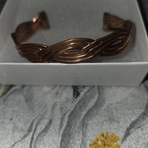 Bracelet artisanal en cuivre pur, maille tressée en fil de cuivre, bijou de guérison pour hommes et femmes, uni - Product Image 4