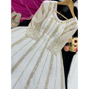 Hermoso Vestido Anarkali XL para Fiesta con Colgante y Dupatta - Product Image 6