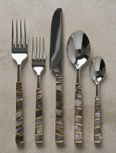Modern Luxury Flatware Set Mirror Polished Gold Cutlery with <b>MOP</b> <b>Handle</b> Dishwasher Safe Wedding Dinnerware - Product Image 6