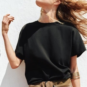 Camiseta Sólida para Mujer de Estilo Sencillo y Elegante, Diseñada para la Vida Casual, con Ajuste Cómodo, Tela Suave y Atractivo para el Uso Diario - Product Image 5