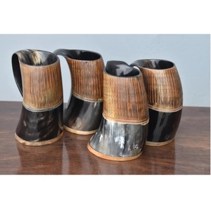 Jarra Vikinga de Cuerno Pulido para Beber Cerveza, Taza Hecha a Mano para Eventos y Fiestas Temáticas, Disponible a Precio Competitivo - Product Image 1