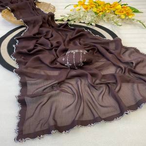 Sari de Chifón Premium VASTRA COTTAGE con Bordado Intrincado Zarkhan, Estilo Bollywood Elegante para Fiestas - Product Image 3