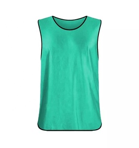 Maillots d'entraînement de football de haute qualité personnalisés pour adultes et enfants – Équipement sportif pour l'exercice et la course à pied - Product Image 4