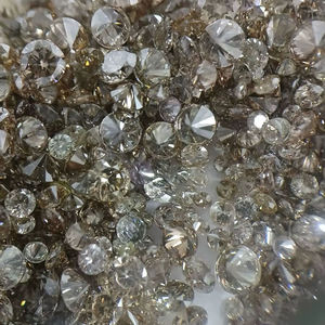 Diamantes redondos de talla brillante, sueltos, extraídos de la tierra, de color marrón, diamantes naturales o para la fabricación de joyas. - Product Image 1