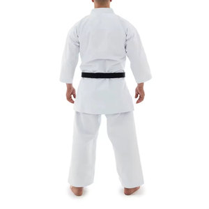 Uniforme de karaté haute performance en coton doux et résistant pour l'entraînement intensif - Product Image 2