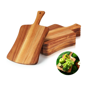 Planche à découper en bois d'acacia pour la cuisine, planche à découper les légumes avec poignée, en provenance du Vietnam - Product Image 1