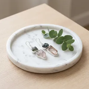 Boucles d'oreilles pendantes artisanales en argent sterling 925 avec cristal d'apatite verte, bijoux en pierres brutes, vente en gros, boucles d'oreilles d'artisan indien - Product Image 2