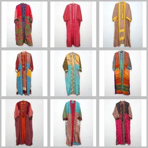 Albornoz de seda indio multicolor surtido, estilo kimono, Kantha, ropa de dormir al por mayor, vestido largo hecho a mano con patchwork - Product Image 1