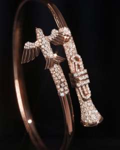 Brazalete Love Arrow con Cristales Swarovski, Plata 925, Chapado en Oro Blanco de 18k, Joyería para Mujer - Product Image 3