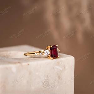 Anillo de Compromiso con Rubí Corte Esmeralda y Halo Octogonal, Chapado en Oro de 14K, Estilo Bohemio, Certificado por Terceros, para Mujer - Product Image 6